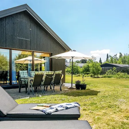 Vakantiehuis Tjerk - 900m From The Sea By Interhome *