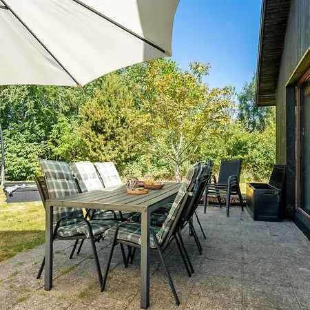 Tjerk - 900m From The Sea By Interhome *